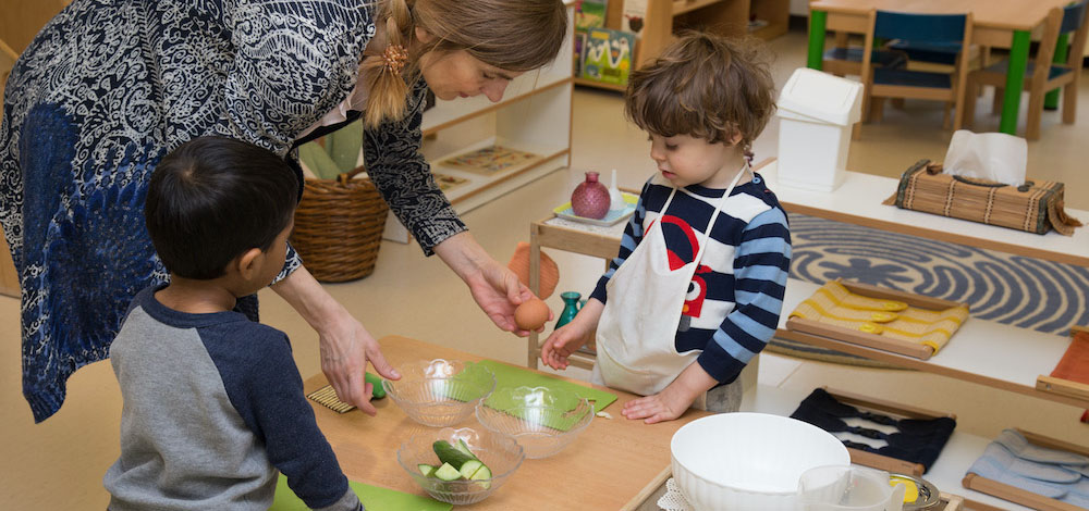 Montessori Toddler course – nursery, child care, kindergarten, preschool – Prague 4